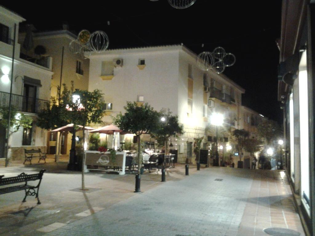 Ferienwohnung Precioso Y Acogedor Atico Old Town Marbella Zimmer foto